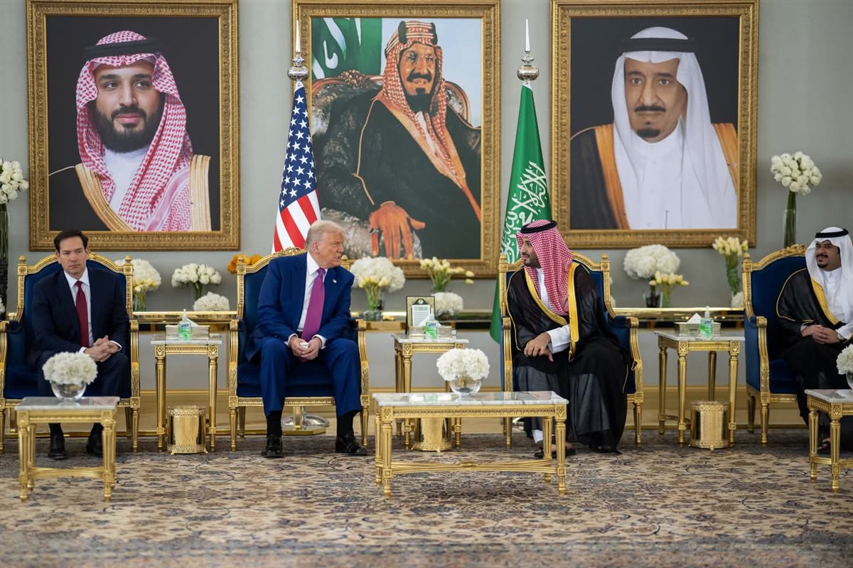 الرئيس الامريكي دونالد ترامب وولي العهد السعودي محمد بن سلملن 