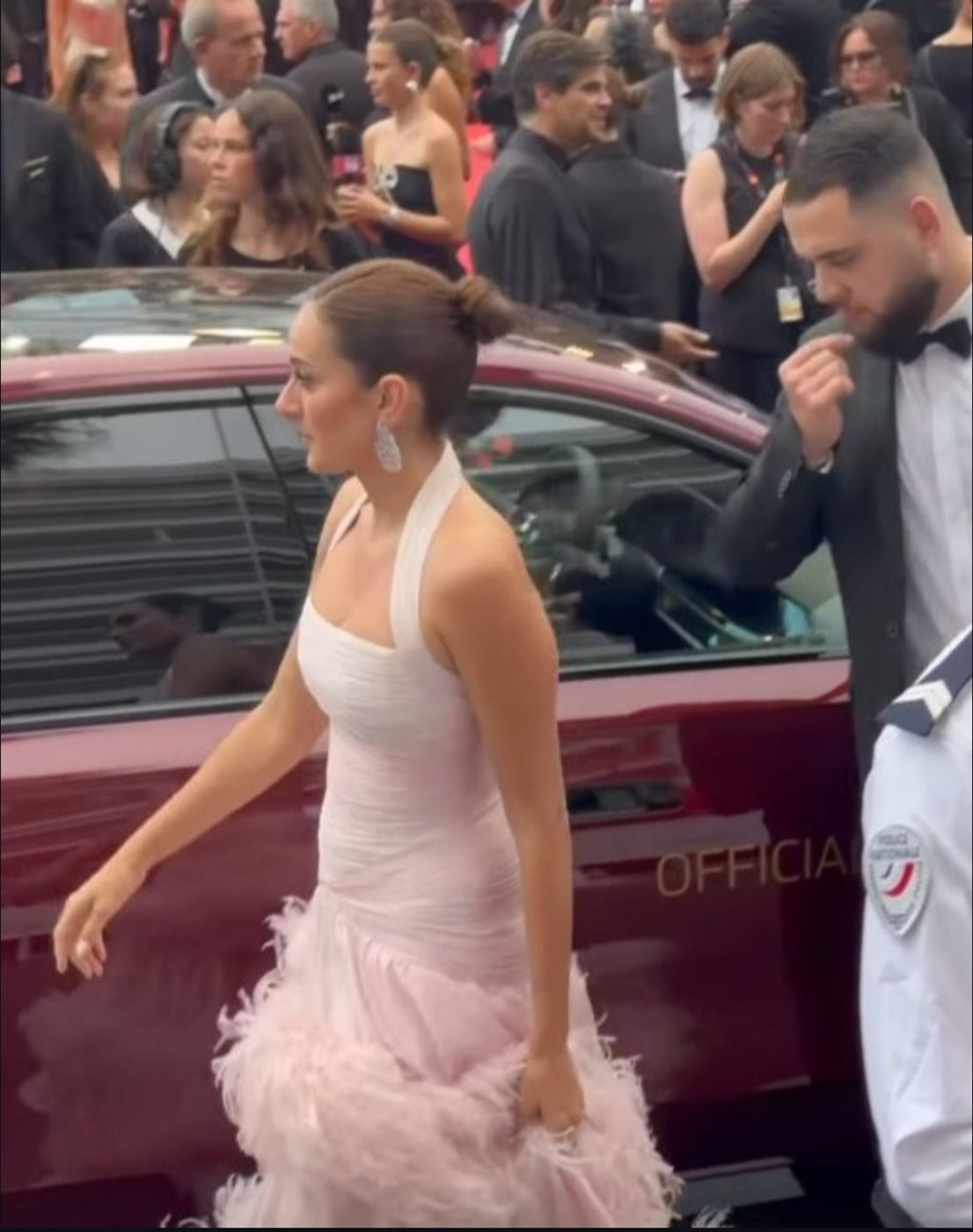 أمينة خليل في افتتاح مهرجان كان