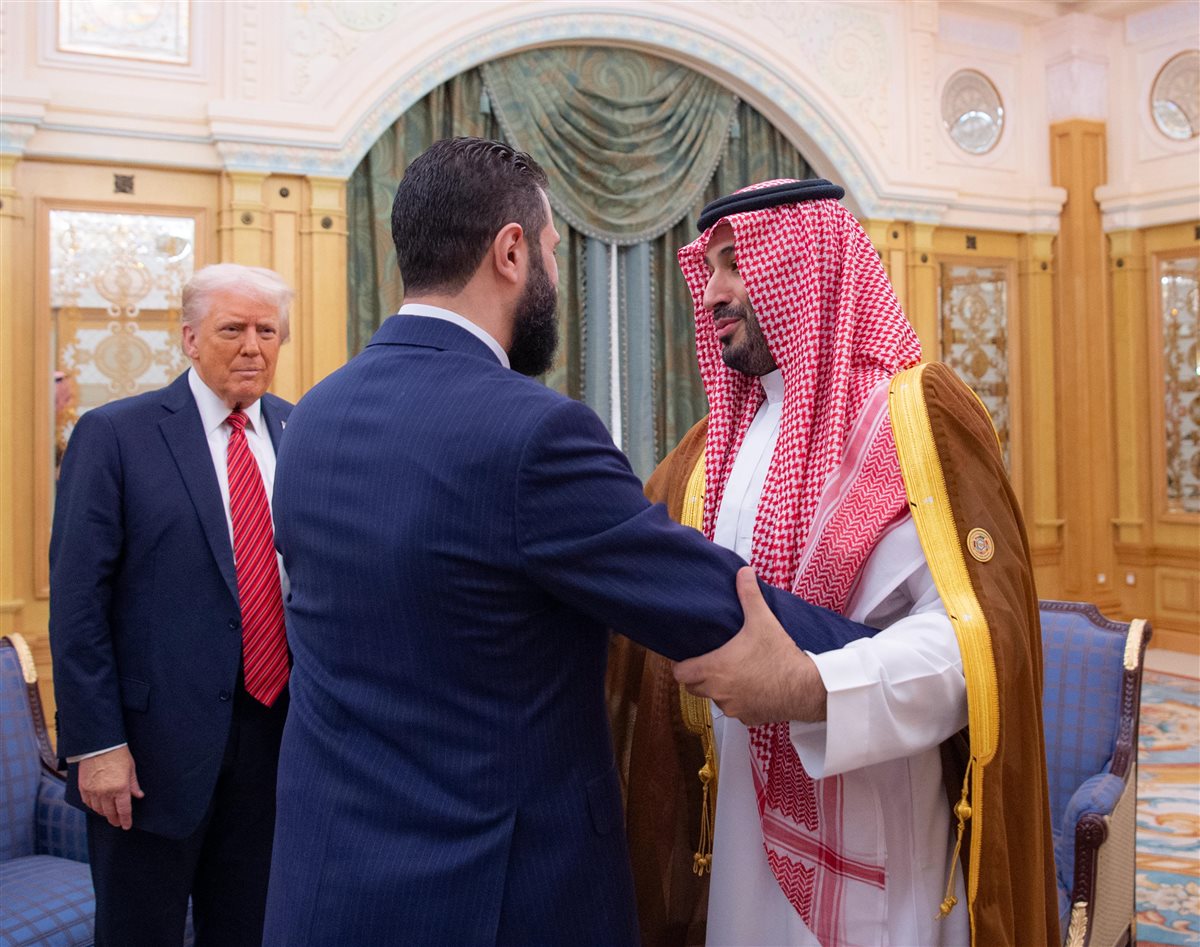 <strong>تفاصيل لقاء ترامب والشرع في السعودية</strong>