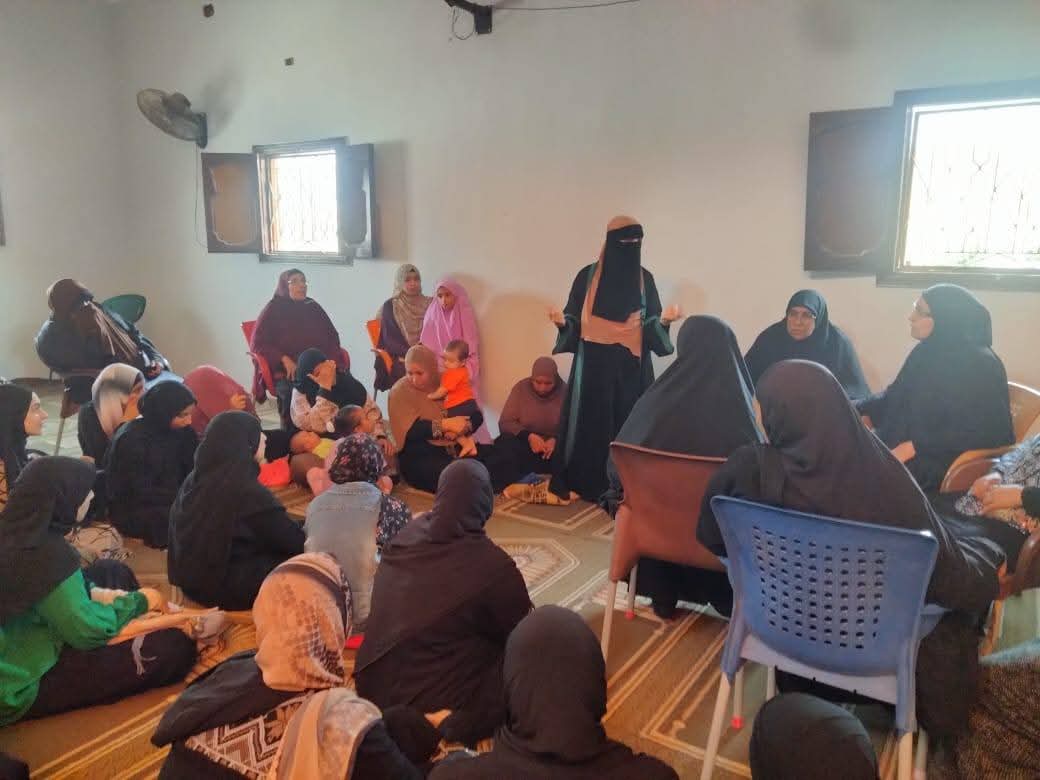 واعظات الأوقاف بالفيوم يواصلن جهود نشر الوعي وتصحيح المفاهيم