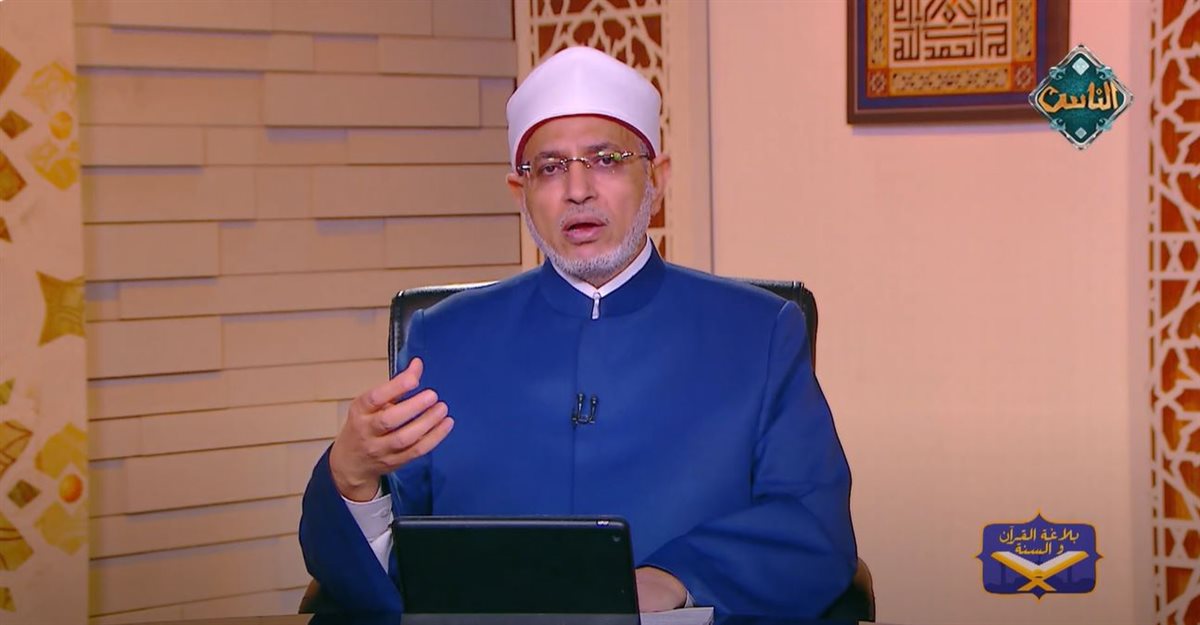 <strong>الدكتور سلامة داود</strong>