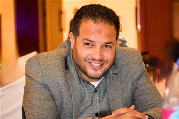 دكتور أحمد سالم 