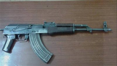 القبض على عاطل لاتهامه بالإتجار فى الأسلحة النارية بالسويس 