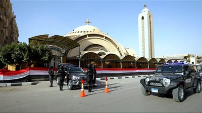 الداخلية ترفع درجة الاستعداد القصوى لتأمين احتفالات عيد الميلاد المجيد 2025.. صور