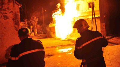 20 مليون جنيه خساير.. حريق هائل يلتهم مخزن جبنة رومي بكفرالشيخ