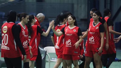  الأهلي يقسو على الطيران ويصعد لدوري سوبر سيدات السلة