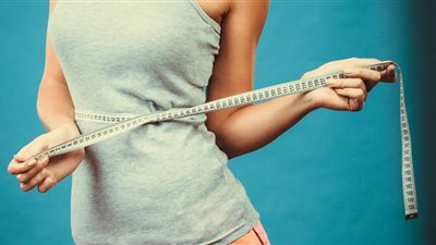 طرق التخلص من دهون البطن خلال 21 يومًا.. 5 عادات سحرية