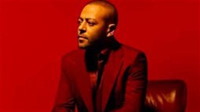 بعد ساعات على طرح الألبوم .. تامر عاشور يتصدر تريند يوتيوب