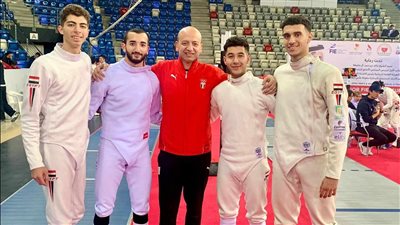 منتخب ناشئي سيف المبارزة يتوج ببرونزية الفرق في كأس العالم بالبحرين