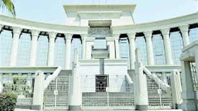 الدستورية تستقبل طلبة الجامعات الألمانية والنمساوية والبريطانية للاطلاع على عملها ومبادئها