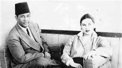 ومن الحب ما قتل.. قصة زواج عزيز عثمان من ليلى فوزي ووفاته بسببها 