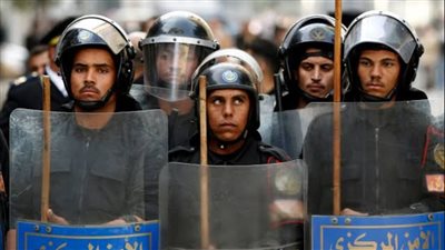 خلص عليه ورمى الجثة في الشارع.. القبض على المتهم بإنهاء حياة شاب بكفر شكر 