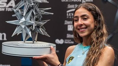 هانيا الحمامي تتوج بلقب بطولة 