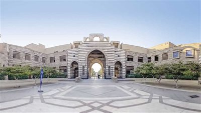 دينا أبو الفتوح: الجامعة الأمريكية تسعى لحل أزمة طلاب المرحلة التمهيدية وتأمل في دعمهم