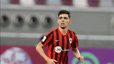ناقدة زملكاوية تفتح قلبها لنجم الأهلي بن شرقي: 