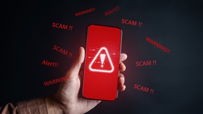 احترس... تطبيقات تسرق البيانات الحساسة من 