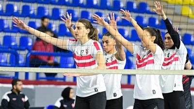 سيدات الزمالك يتأهلن لنصف نهائي دوري الطائرة .. شاهد 