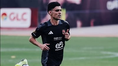 بعد حقنه بالبلازما.. أشرف بن شرقي يشارك في التدريبات الجماعية مع فريقه 