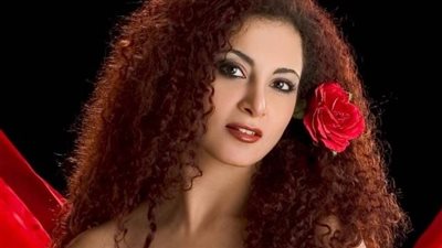 سافرت إلى إنجلترا بعد اصابتها بالسرطان .. معلومات عن الفنانة رولا محمود وسبب اختفائها 
