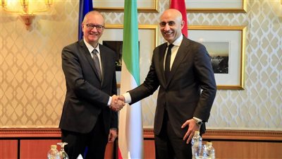  50 شركة إيطالية تبحث الاستثمار في مجال التعليم الفني بمصر