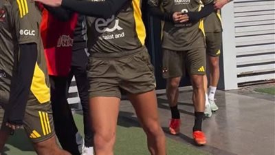 إعلامي يكشف عن مفاجأة لجماهير الأهلي قبل مواجهة الإسماعيلي 