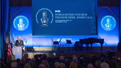 السيسي لرئيس المؤتمر اليهودي.. نطالب بإقامة دولة فلسطينية مستقلة ونرفض التهجير