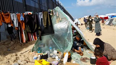 الفلسطينيون البريطانيون يواجهون حواجز أمام لم شملهم مع عائلاتهم في غزة