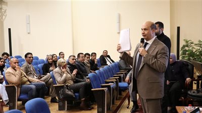 ندوة تثقيفية بالتعاون مع الشباب والرياضة لنشر الثقافة الديمقراطية (تفاصيل)