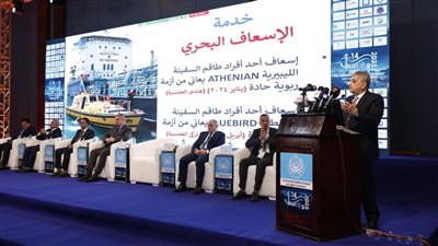 رئيس قناة السويس:47 سفينة عدلت رحلاتها للقناة بدلا من 