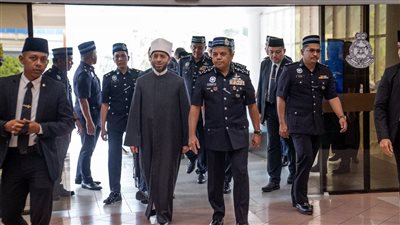 وزير الأوقاف: حماية الأوطان مهمة شرعية ورجال الشرطة يسهمون في تحقيق الأمن