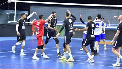 بالصور.. الأهلي يهزم سموحة ويقترب من الصعود لنصف نهائي دوري رجال الكرة الطائرة