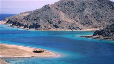 محافظ جنوب سيناء: حفل جنيفر لوبيز تأكيد على استراتيجية وطنية لتعزيز السياحة