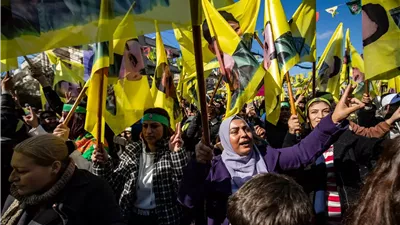 دعوة نزع سلاح الأكراد.. فرصة تجديد السلام بين تركيا وحزب العمال الكردستاني