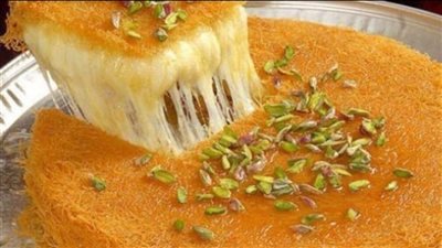 مع اقتراب شهر رمضان.. طريقة عمل الكنافة العادية في المنزل بسهولة تامة