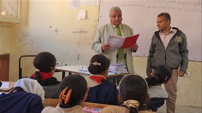 وكيل تعليم الأقصر يصدر قرارا عاجلا بشأن لائحة الانضباط المدرسي