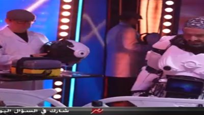 رامز جلال يسخر من 