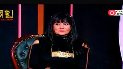 بداية صعبة وهجوم قاسٍ.. رحلة سحر رامي من الانتقادات إلى الاعتراف بموهبتها( فيديو)