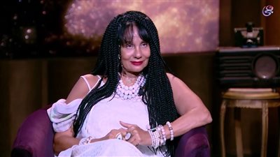 سحر رامي: أزمة النصوص والإخراج تهدد الفن المصري (فيديو)