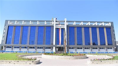 وزير التعليم العالي: حريصون على تطوير المراكز البحثية لخدمة أهداف التنمية