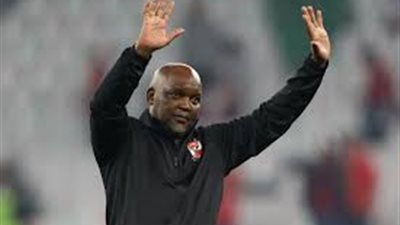 «موسيماني» يقترب من تدريب منافس الاهلي بدوري أبطال افريقيا