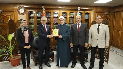 المستشار التعليمي التركي بالقاهرة يشيد بدور الأزهر في نشر الوسطية عالميًا