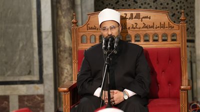 درس التراويح بالجامع الأزهر: الصيام عبادة تهذب العقل وتوقظ القلب وتوجه الفهم