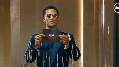 نفسي بابا يزور بيت ربنا.. محمد رمضان يحقق حلم فتاة الإسماعيلية على الهواء (فيديو)