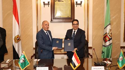 قضايا الدولة توقع بروتوكول مع جامعة القاهرة لتعزيز البحث القانونى