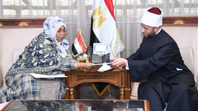 وزير الأوقاف يبحث مع سفيرة النيجر توسيع التعاون الديني وتعزيز التبادل الثقافي