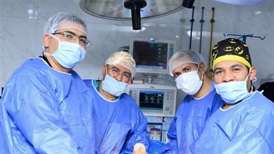 فريق طبي بمستشفى صحة المرأة بجامعة أسيوط يجرى 3 عمليات دقيقة بتقنية (HIPEC) 