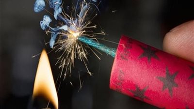 انتشار الألعاب النارية في رمضان.. مخاطر متزايدة وعقوبات قانونية رادعة