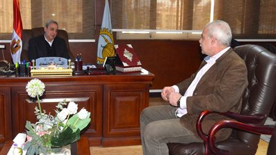 تعاون بين النواب والتنفيذيين لتحقيق تنمية مستدامة 