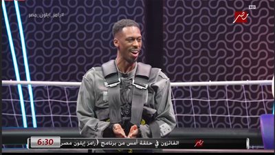 100 الف جنية.. ما هو لون نضارة اللاعب محمد كنو لاعب؟.. إجابة سؤال برنامج رامز ايلون مصر الحلقة الثامنة