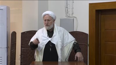 المرجع الشيعي جواد الخالصي يشيد بشيخ الأزهر ودعوته للوحدة الإسلامية